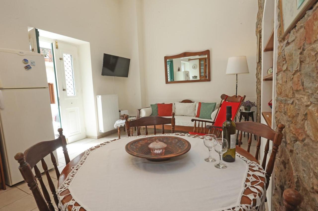 Babina'S Place-Traditional House In Ermoupoli Exterior foto