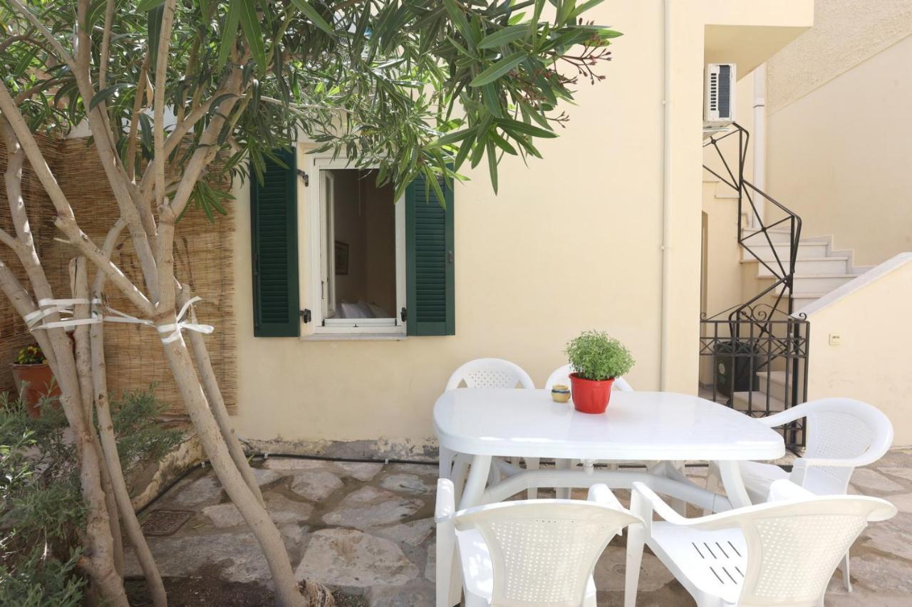 Babina'S Place-Traditional House In Ermoupoli Exterior foto